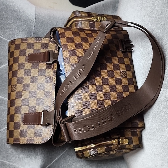 Authentic Louis Vuitton Melvillle reporter PM size - Picture 12 of 17